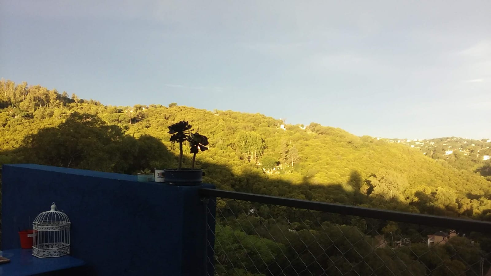 Casa Azul - Barrio Ñu Porá