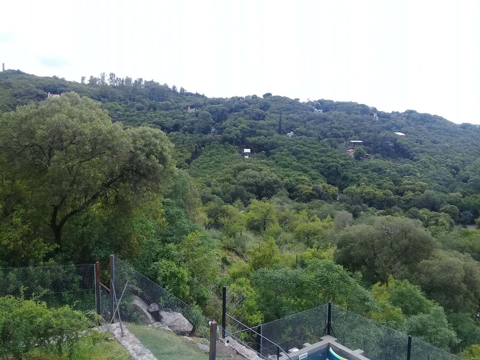 Casa Azul - Barrio Ñu Porá