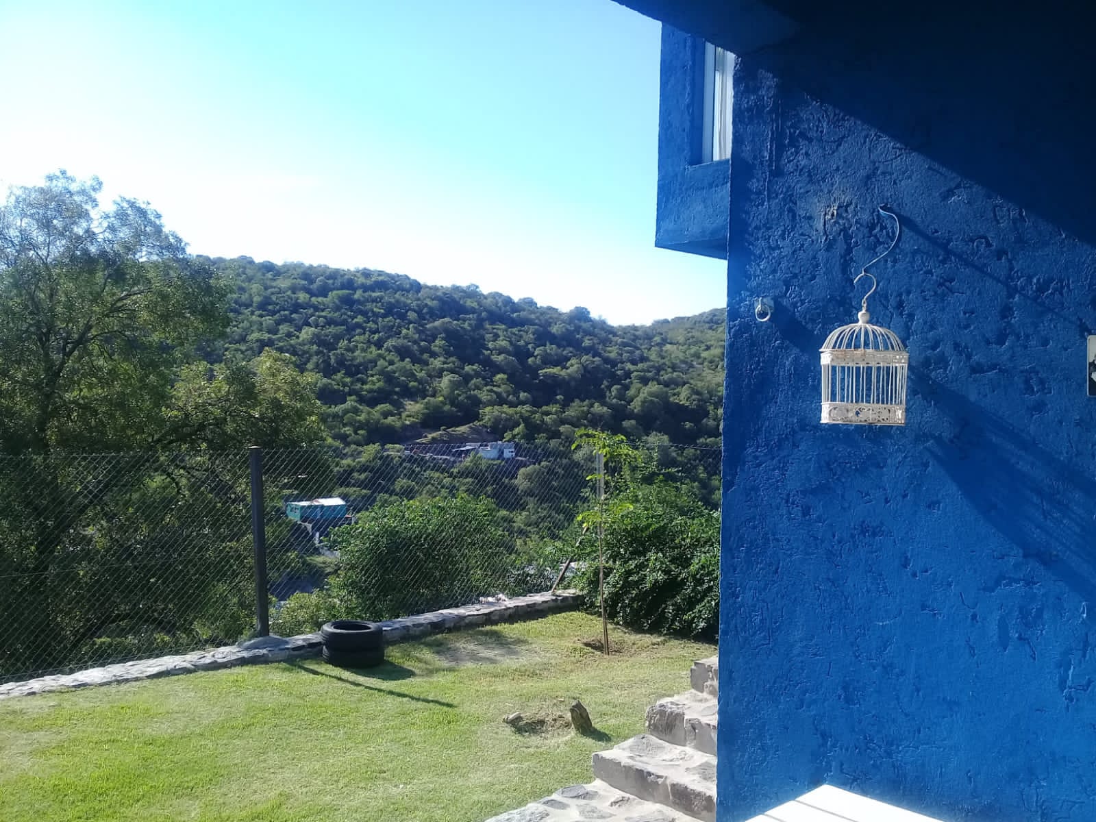 Casa Azul - Barrio Ñu Porá