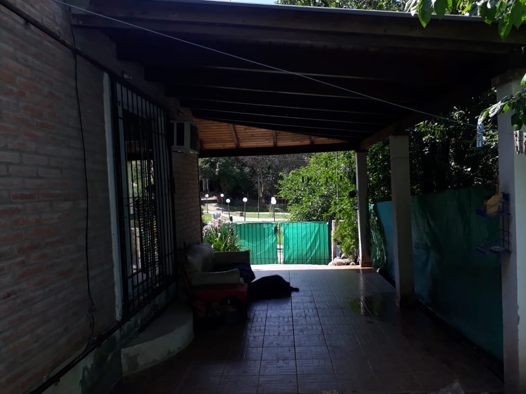 Casa en Barrio Ñu Porá